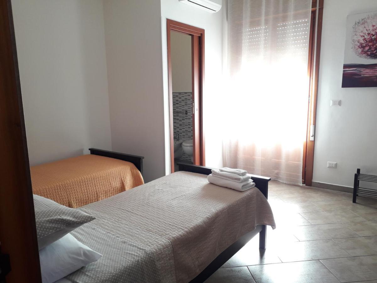 Colori Del Salento Bed and Breakfast Cellino San Marco Exteriör bild